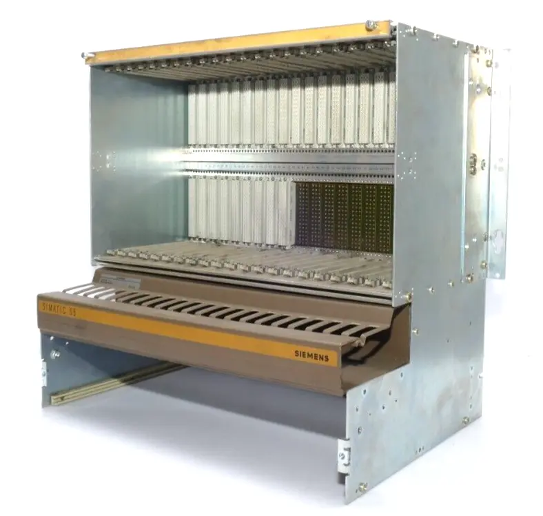Produktfoto 1 von Siemens Simatic S5 Rack 6ES5 135-3KB13 | 6ES5135-3KB13