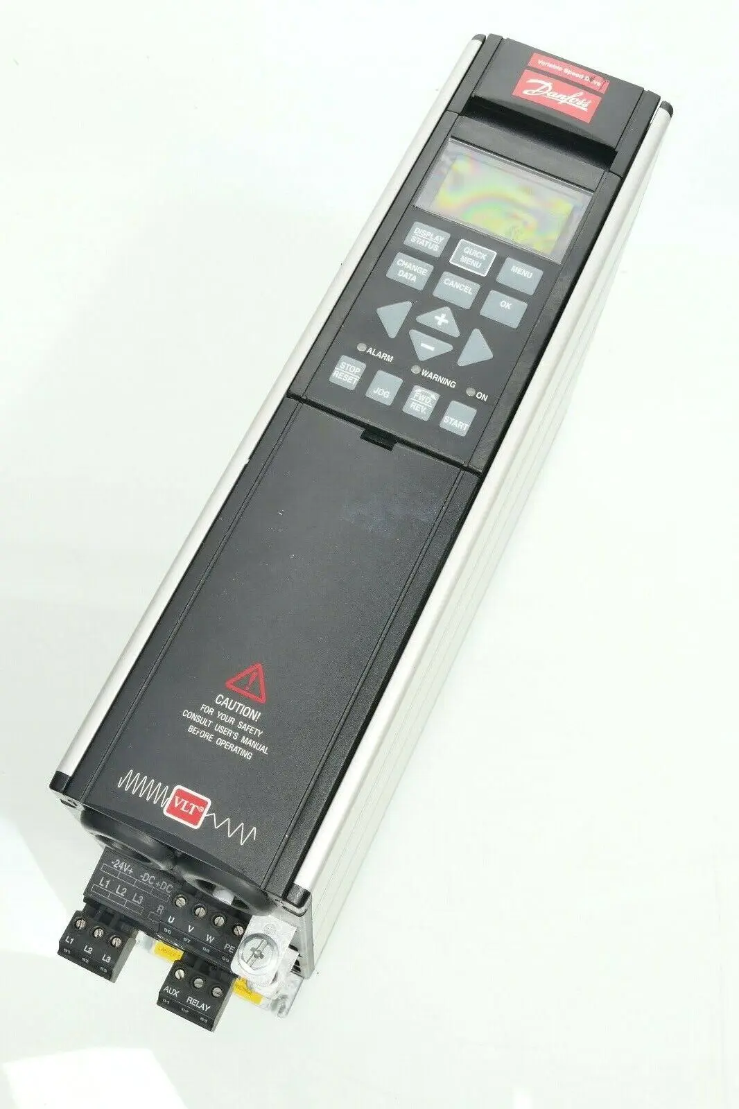 Produktfoto 1 von Danfoss Umrichter + Control Display 12/3R VLT5002PT5B20STR3D0F00A00 | 175Z0037