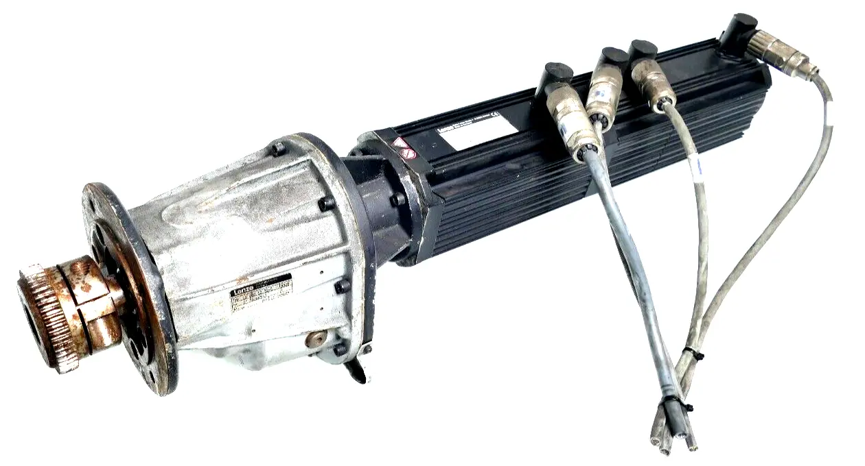 Produktfoto 1 von Lenze DSVABS056-22 Servomotor 00353578 + 12.602.12.32-C Getriebe 065605