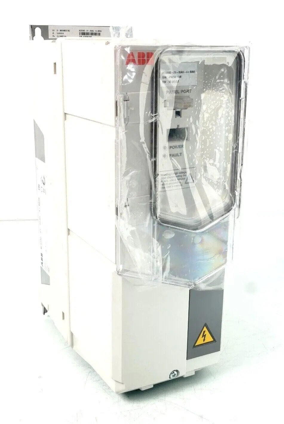 Produktfoto 1 von ABB Oy Frequenzumrichter | SW: V2.06.0.2 | ACS580-01-05A6-4+B056