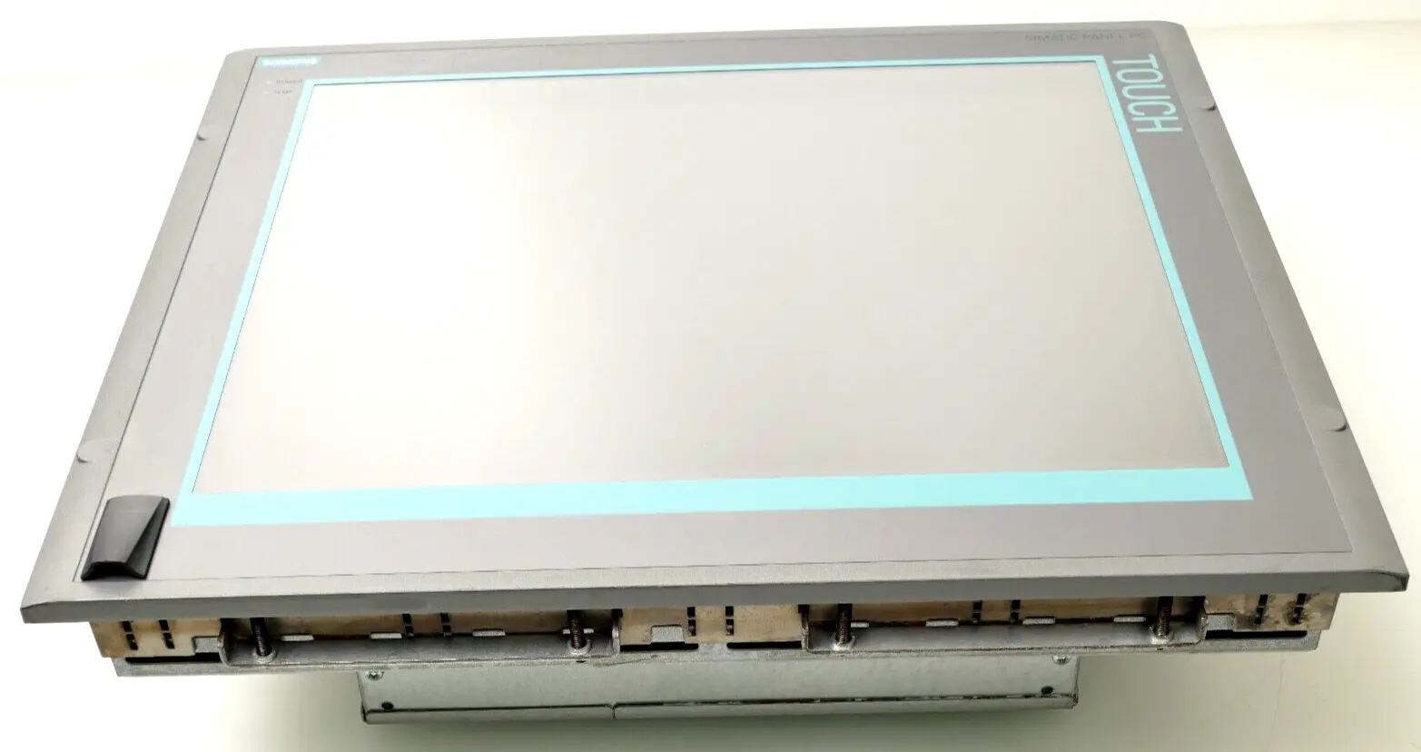 Produktfoto 1 von Siemens SIMATIC HMI IPC677C Touch Panel PC | V: AL | 6AV7894-0BD00-0AA0