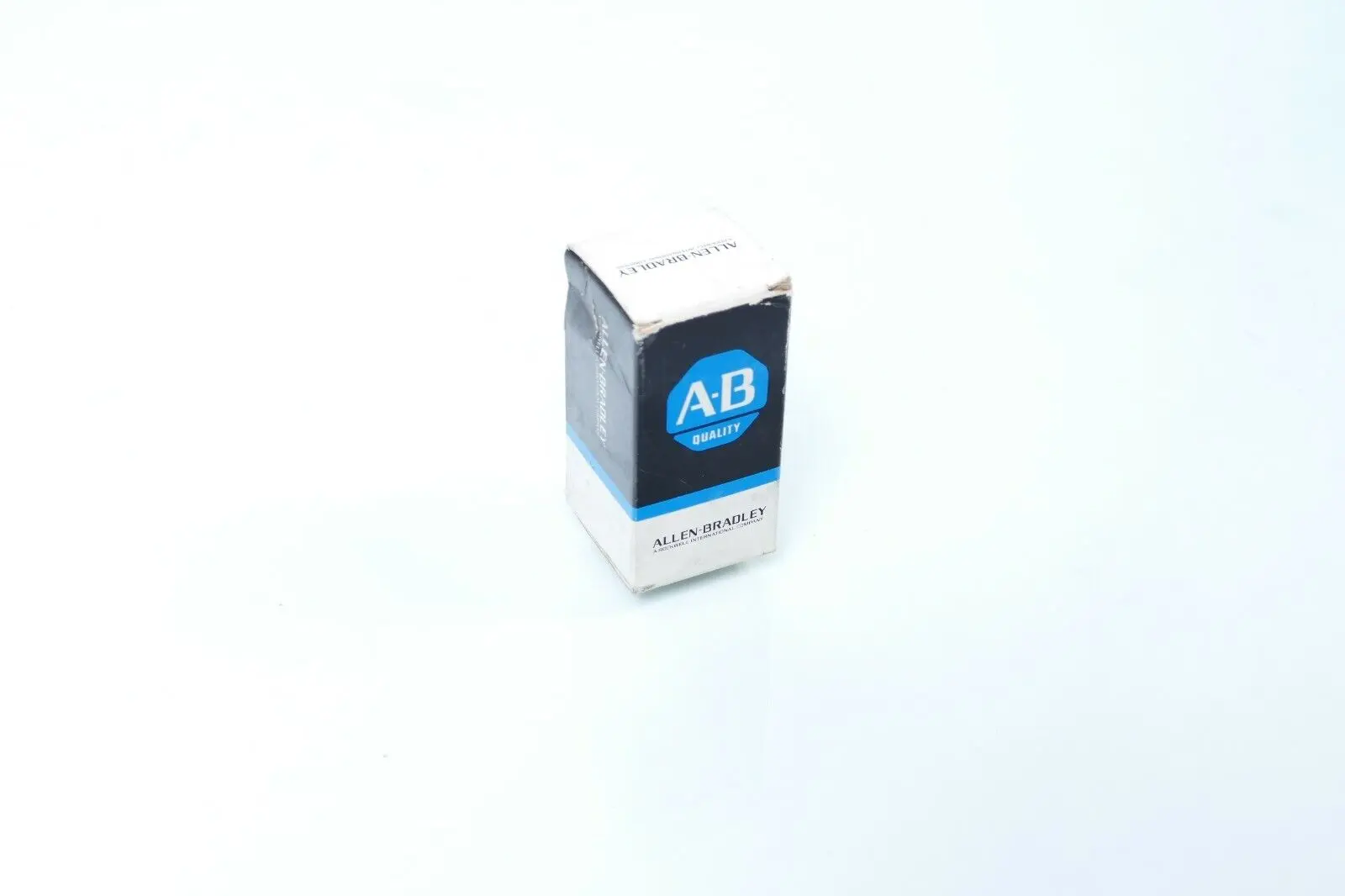 Produktfoto 1 von Allen-Bradley Relais Bulletin 700 | Ser. A | 700-HA33A1