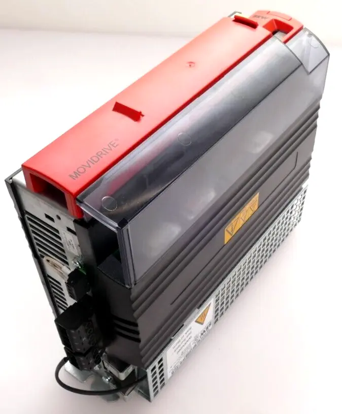 Produktfoto 1 von SEW Umrichter 1,5kW MDX61B0014-5A3-4-0T/DEH11B/DFP21B | 08277370 + BW 08245630