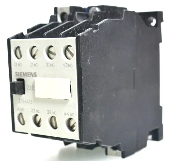 Produktfoto 1 von Siemens 3TH4 022-0A Schütz 3TH40 22-0A 2S + 2Ö / 2NO + 2NC | 3TH4022-0A
