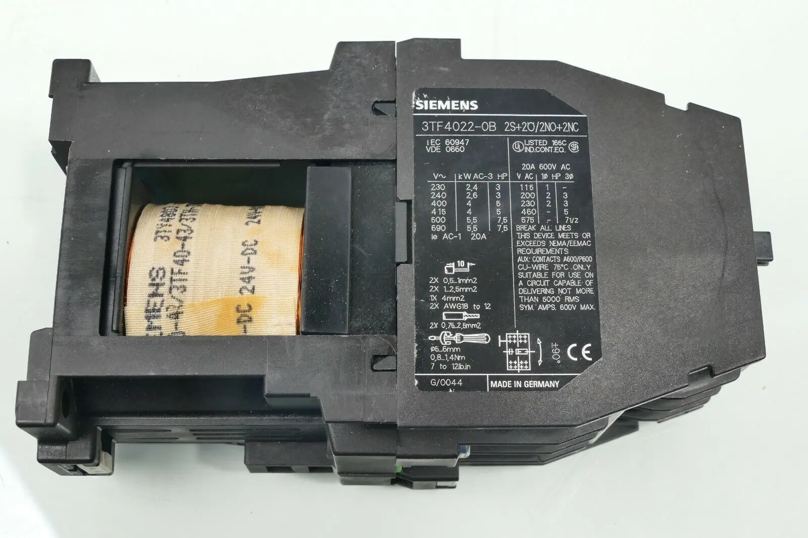 Produktfoto 1 von Siemens Hilfsschütz Schütz 3TF4 022-0B | 3TF4022-0B