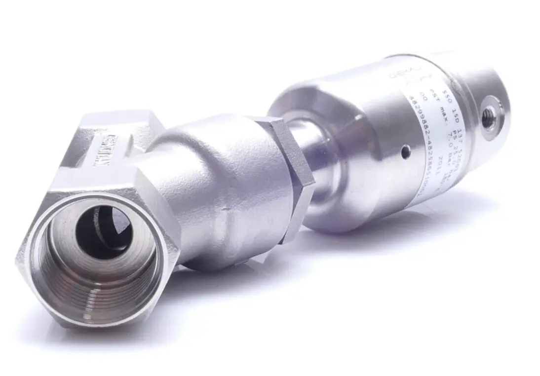 GEMÜ 550 15D 137 520G1 Schrägsitzventil 88299882-4825865