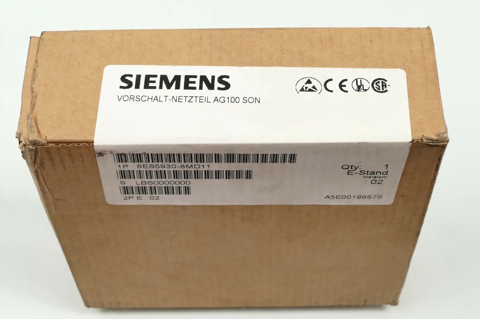 Produktfoto 1 von Siemens SIMATIC S5-100U Stromversorgung 6ES5 930-8MD11 | E:02 | 6ES5930-8MD11