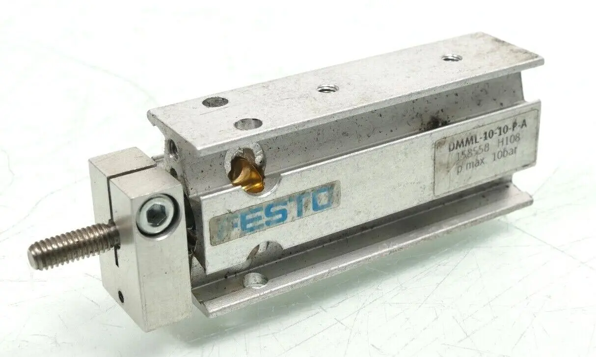 Produktfoto 1 von Festo Kompaktzylinder DMML-10-10-P-A | 158558