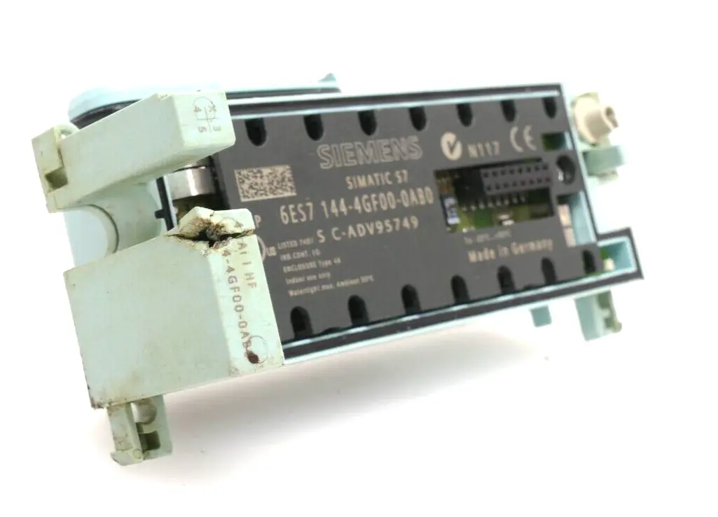 Produktfoto 1 von Siemens SIMATIC S7 | 6ES7 144-4GF00-0AB0 | E:02 | 6ES7144-4GF00-0AB0
