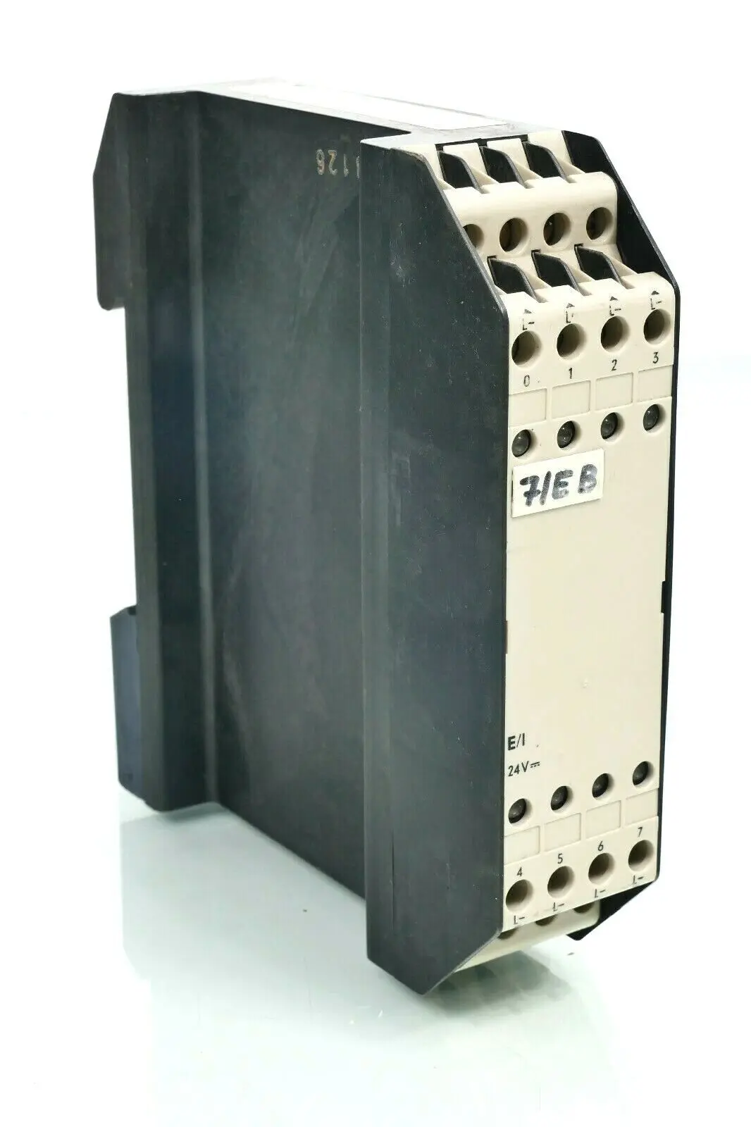 Produktfoto 1 von Siemens Simatic S5-110 Digitaleingabe 6ES5 400-7AA12 | 6ES5400-7AA12