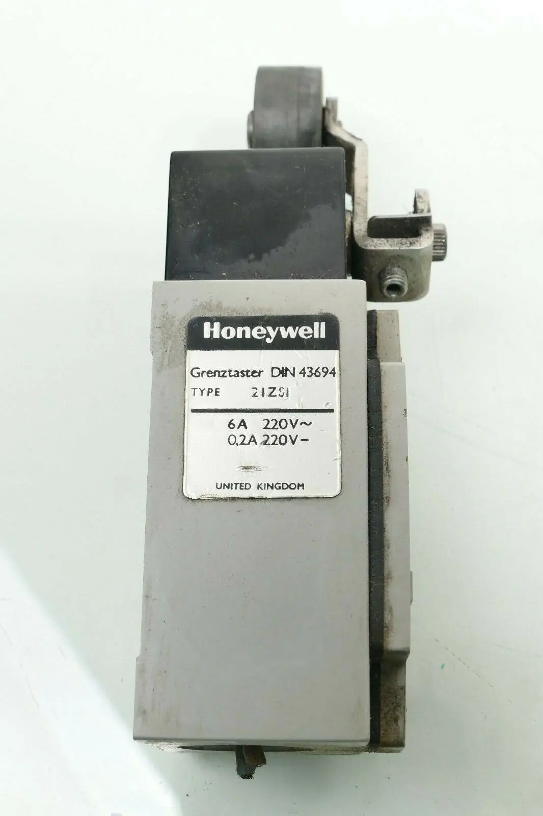Produktfoto 1 von Honeywell Grenztaster mit Walze 6A 220VAC | 21ZS1