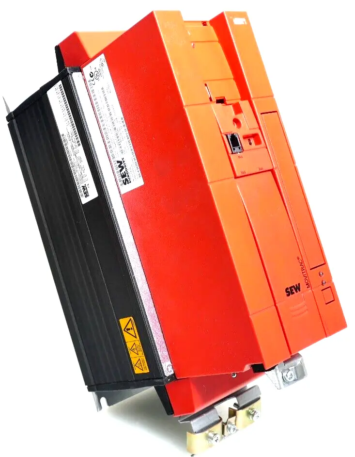 Produktfoto 1 von SEW 08226857 MDx60A0110-5A3-4-00 + 08285276 MC07B0110-5A3-4-00/FSC11B Steuerkopf
