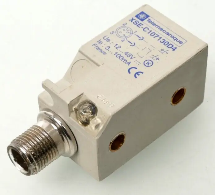 Produktfoto 1 von Telemecanique Induktiver Näherungsschalter XSE-C107130D4