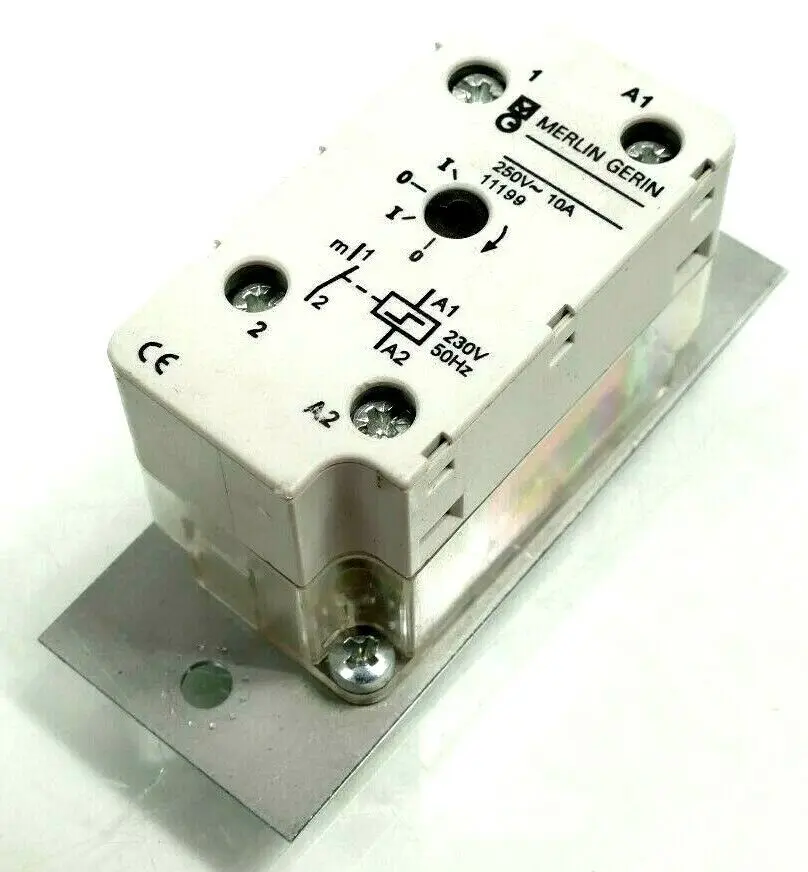Produktfoto 1 von Merlin Gerin Sicherheitsrelais 11199 | 250V~ 10A
