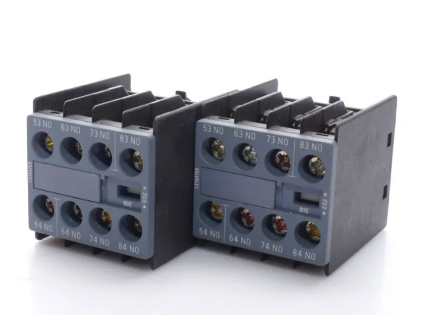 Produktfoto 1 von 2x Siemens Hilfsschalterblock 3RH2 911-1GA40 | E:02 | 3RH2911-1GA40