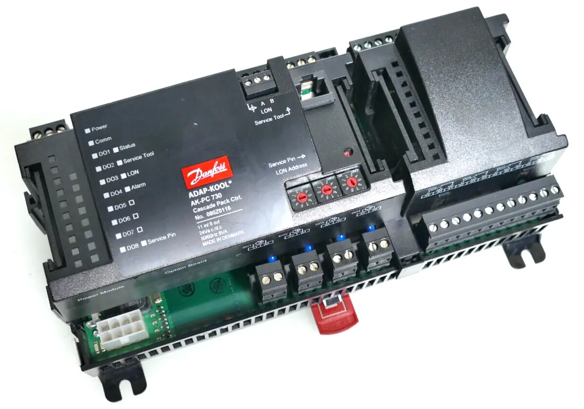 Produktfoto 1 von Danfoss ADAP-KOOL 080Z0116 Cascade Pack Controller AK-PC 730