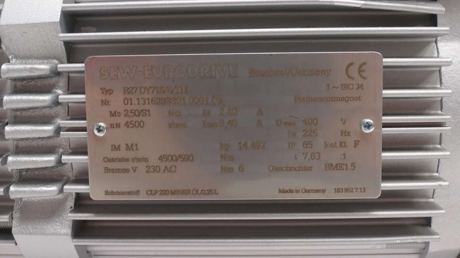Produktfoto 1 von SEW-Eurodrive 3~ Permanentmagnet-Motor R27 DY71S/B/TH
