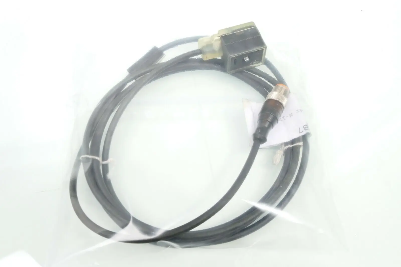 Produktfoto 1 von Lumberg Ventilstecker 2m | RST5-3-VB 1A-1-1-226/2M