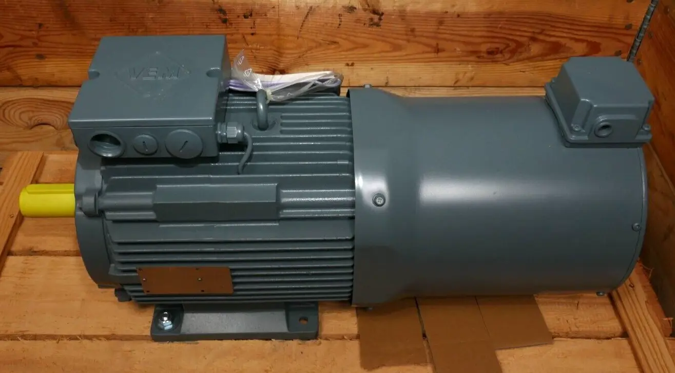 Produktfoto 1 von VEM Elektromotor 15,0 PS 11kW | B20F 132M 2 SMG FBW TPM HE | 167010 / 0001 H