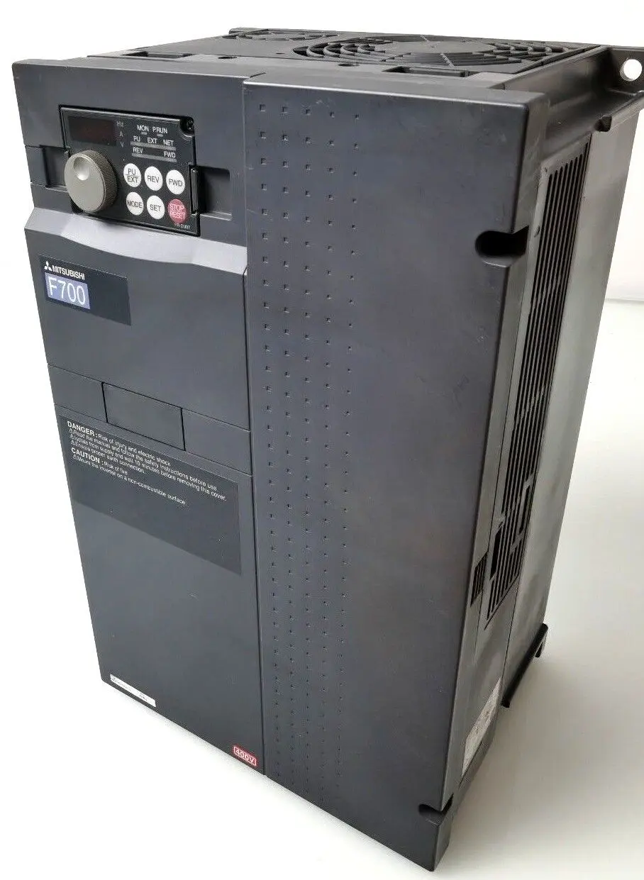 Produktfoto 1 von Mitsubishi F700 Frequenzumrichter | FR-F740-00620-EC