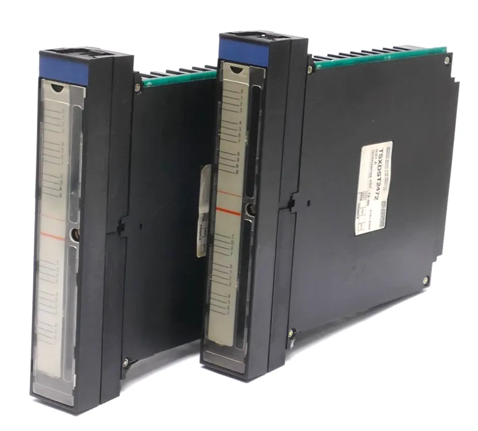 Produktfoto 1 von 2x AEG Schneider Telemecanique Ausgangsmodul TSXDST2472