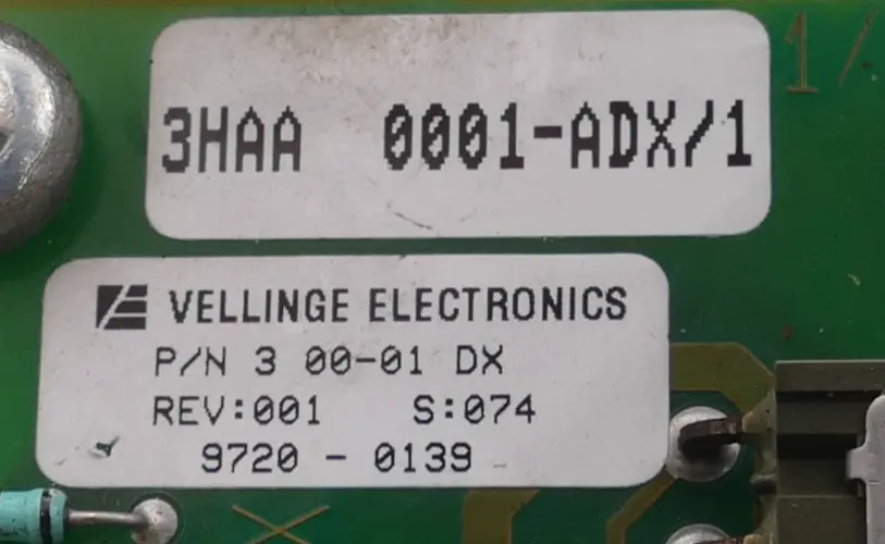 Produktfoto 1 von ABB Bedienerschnittstellenplatine 3HAA 0001-ADX/1 | 3HAA0001-ADX/1