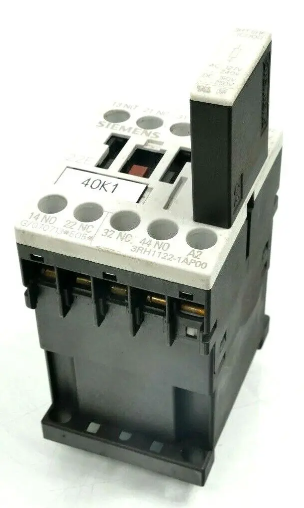 Produktfoto 1 von 3x Siemens SIRIUS Hilfsschütz + Hilfsschalter | E:05 | 3RH1122-1AP00