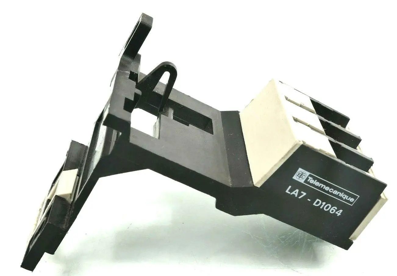Produktfoto 1 von 2x Telemecanique Anschlussblock LA7-D1064