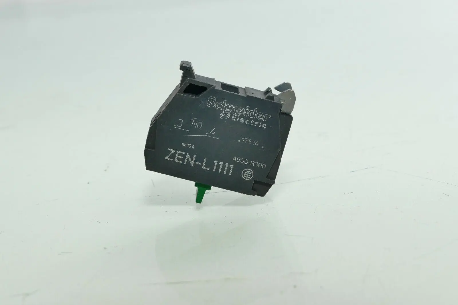 9x Schneider Electronic ZEN-L1111 Hilfsschalter