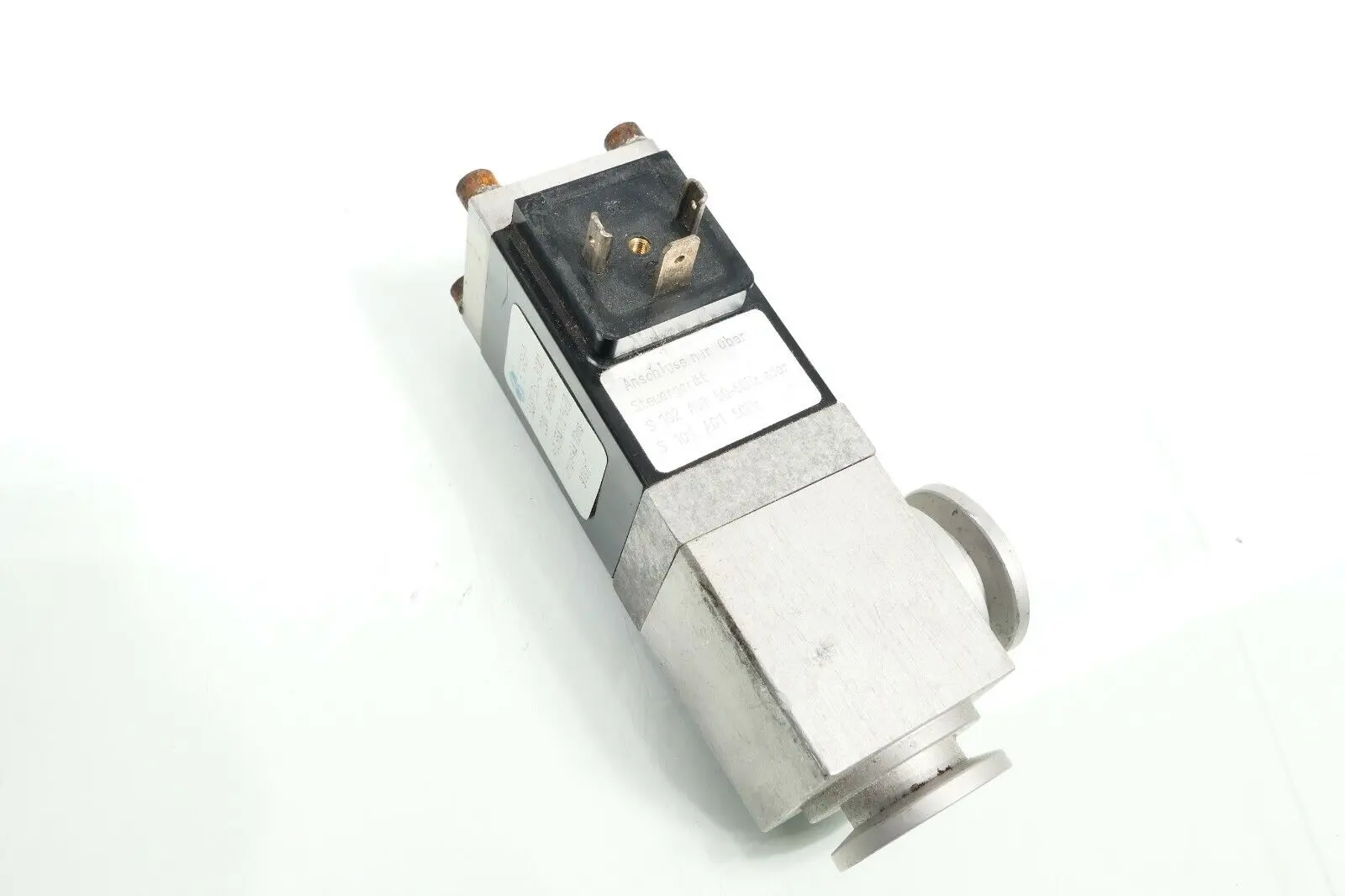 Produktfoto 1 von Leybold Heraeus GABY045D43D01 Vacuum Solenoid Valve, Right Angle 400 h-¹