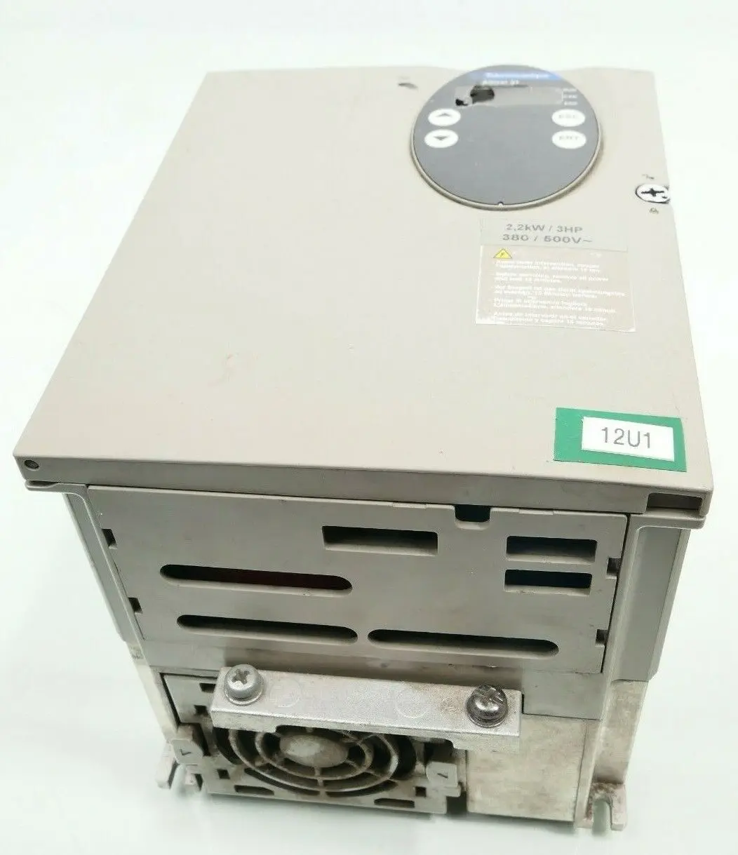 Telemecanique Altivar 31 Schneider Frequenzumrichter 2,2kW | ATV31HU22N4