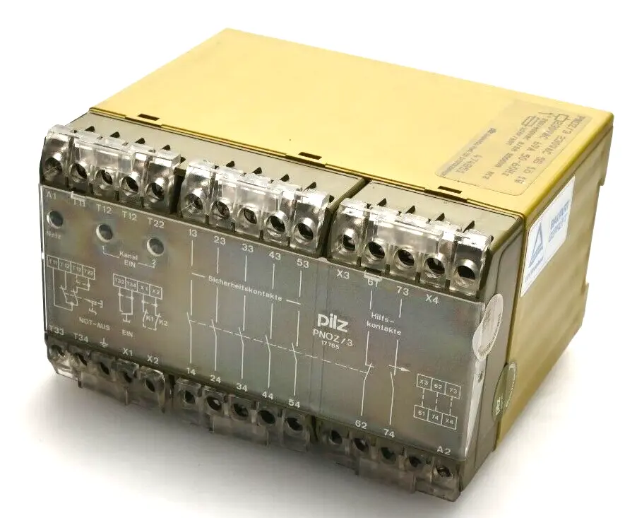 Produktfoto 1 von Pilz Sicherheitsrelais PNOZ/3 230VAC 5S 1Ö 1W | 474851