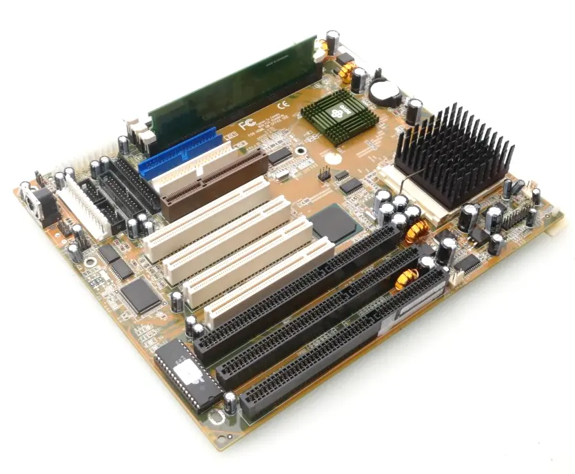 Produktfoto 1 von Kuka Mainboard Soyo | SY-7IZB+N