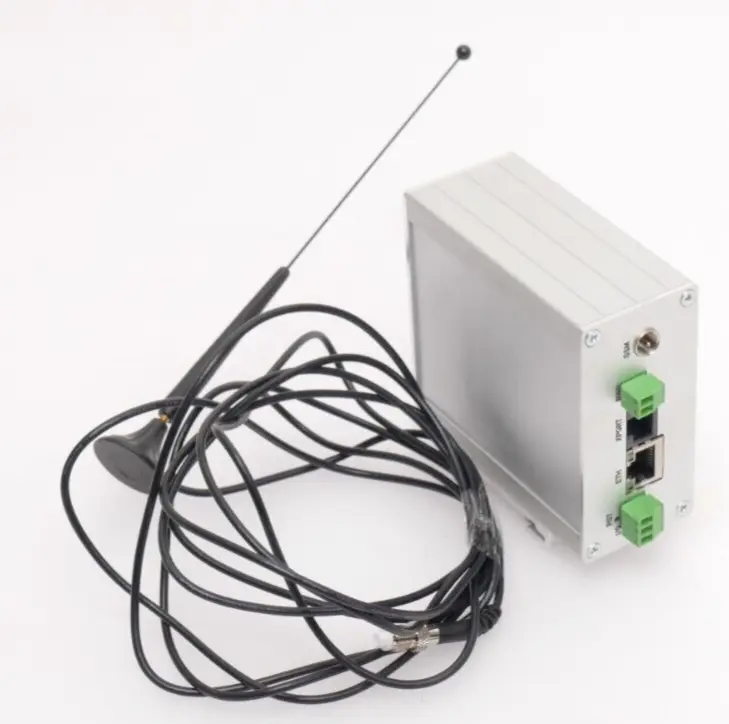 Produktfoto 1 von Conel Netzwerkgerät UR5i SL | UR-5i-SL | 10-30V/5,5W