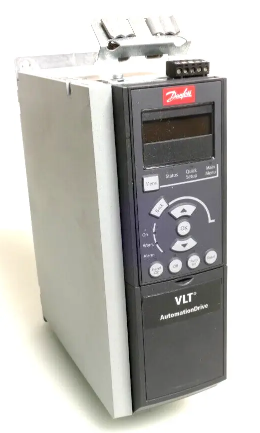 Produktfoto 1 von Danfoss VLT AutomationDrive 131B2562 FC-302P3K0T5E20H1XNXXXXSXXXXA0BXCXXXXDX