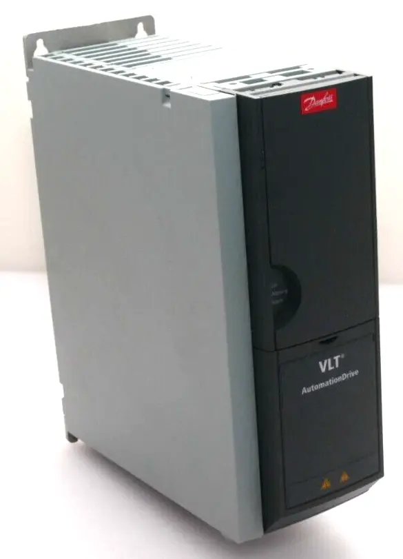 Produktfoto 1 von Danfoss VLT Frequenzumrichter FC-302P1K1T5E20H1BXXXXXSXXXXALBXCXXXXD0 | 131N9999