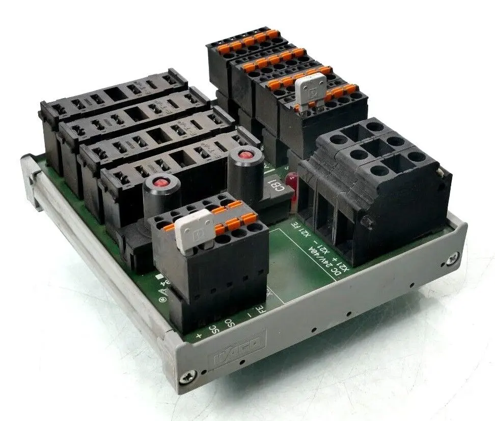 Produktfoto 1 von E-T-A Stromverteiler | B-10 | SVS02-04