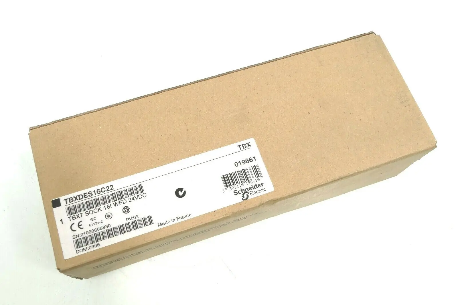 Produktfoto 1 von Schneider Electric TBX7 SOCK 16I WFD 24VDC | TBXDES16C22 | 019661