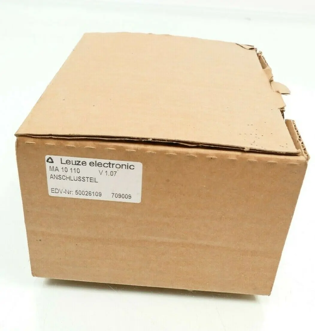 Produktfoto 1 von Leuze Anschlußteil MA 10 100 | V1.07 | 50026109