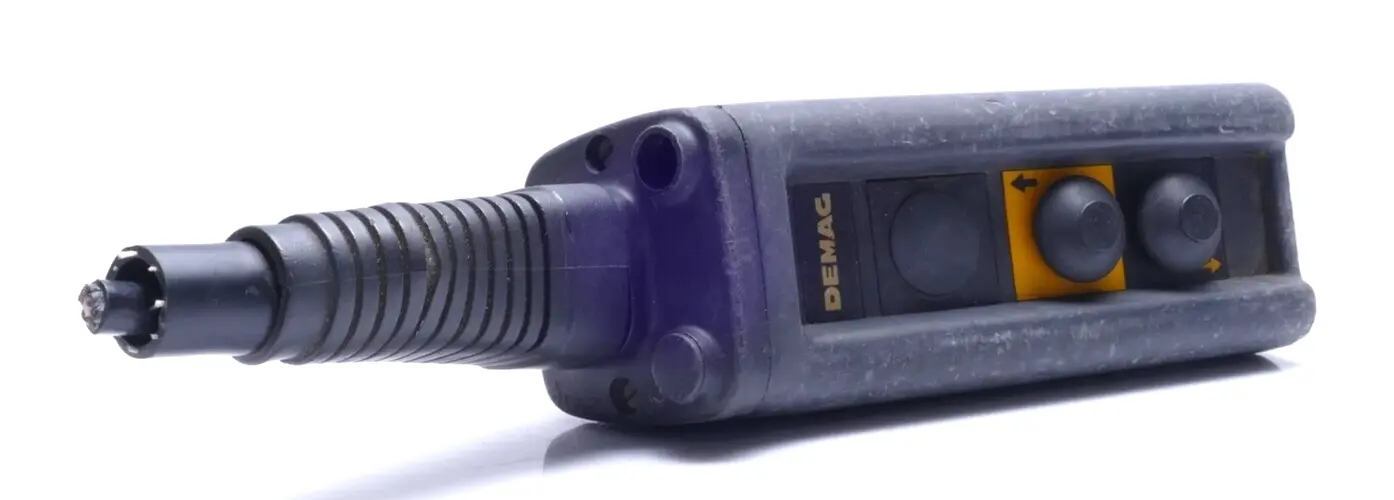 Produktfoto 1 von Demag Steuerflasche 10A 220V 6A 380V 4,5A 500V | DST 3