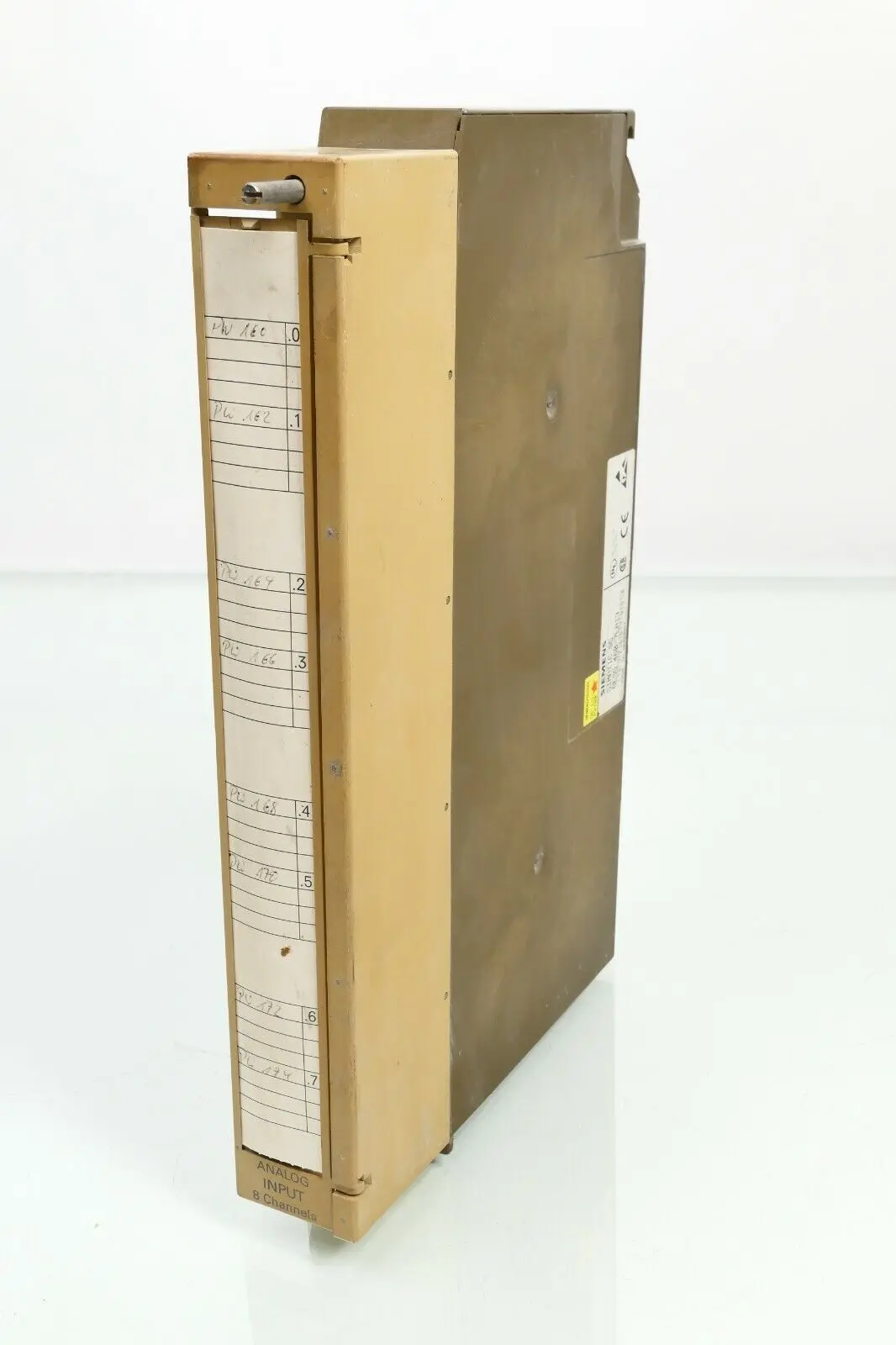 Produktfoto 1 von Siemens SIMATIC S5 Analogeingabe 6ES5 460-7LA13 | E:04 | 6ES5460-7LA13