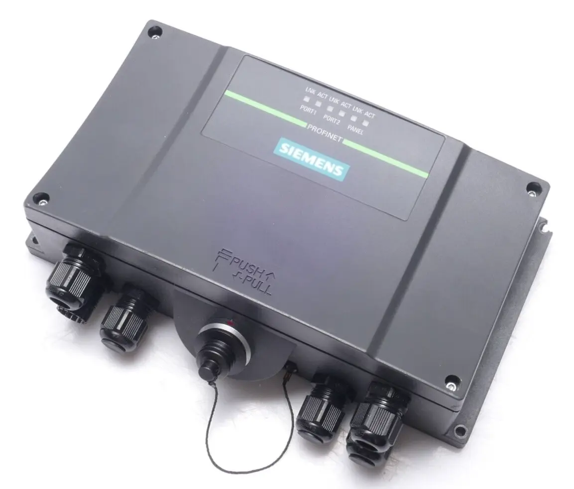 Produktfoto 1 von Siemens Connectivity Box PN Plus 6AV6 671-5AE11-0AX0 | E:04 | 6AV6671-5AE11-0AX0