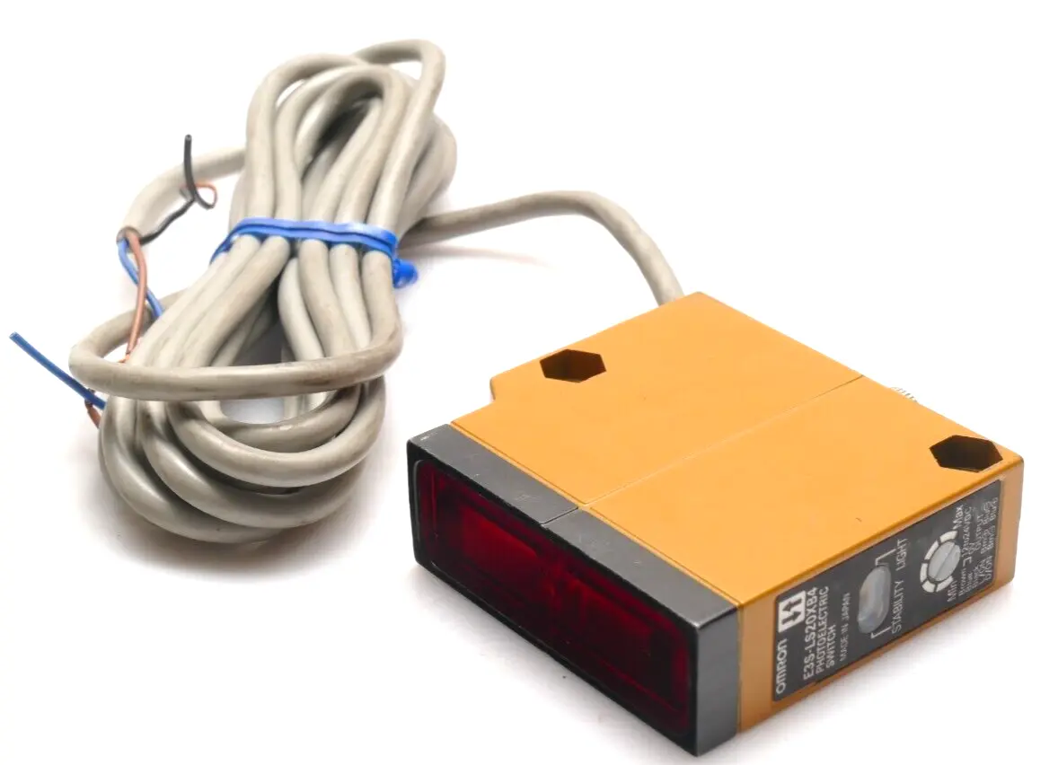 Produktfoto 1 von Omron Fotoelektrischer Sensor | E3S-LS20XB4