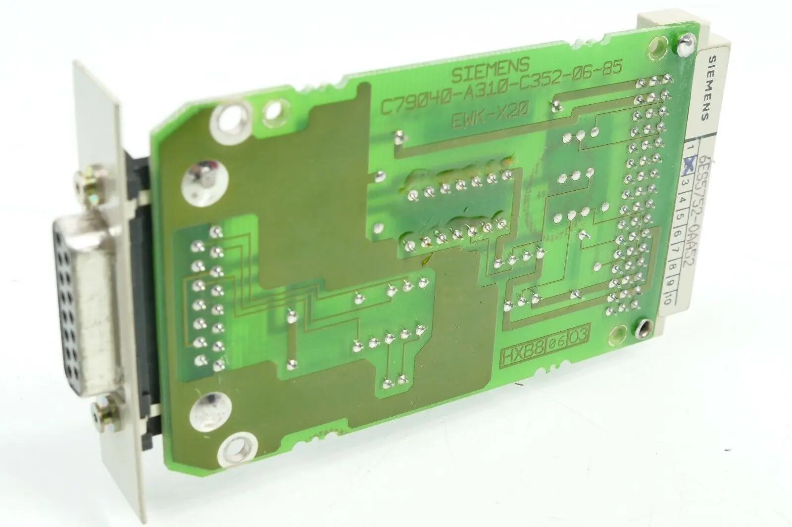 Produktfoto 1 von Siemens SIMATIC S5 | 6ES5 752-0AA52 | E:02 | 6ES5752-0AA52