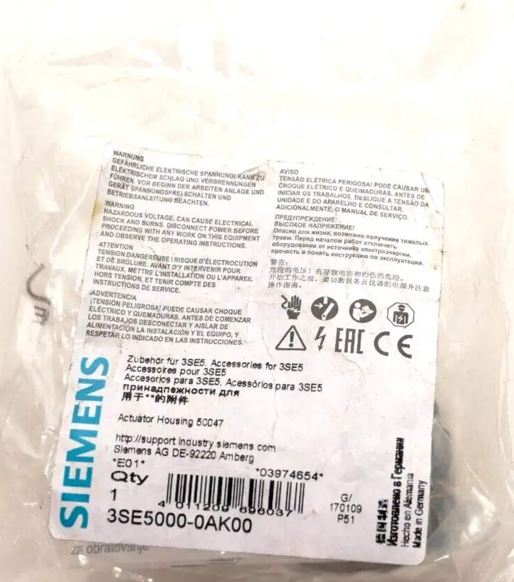 Produktfoto 1 von 2x Siemens 3SE5 Zubehör 3SE5 000-0AK00 | E:01 | 3SE5000-0AK00