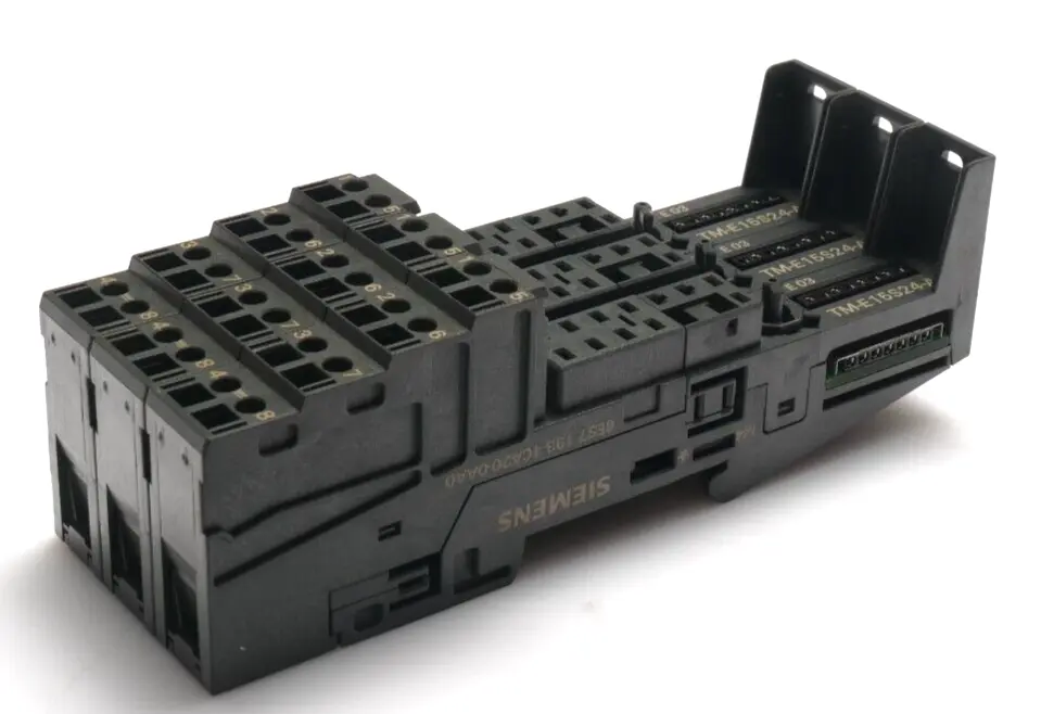 Produktfoto 1 von 3x Siemens SIMATIC S7 Terminalmodul | E:03 | 6ES7193-4CA20-0AA0