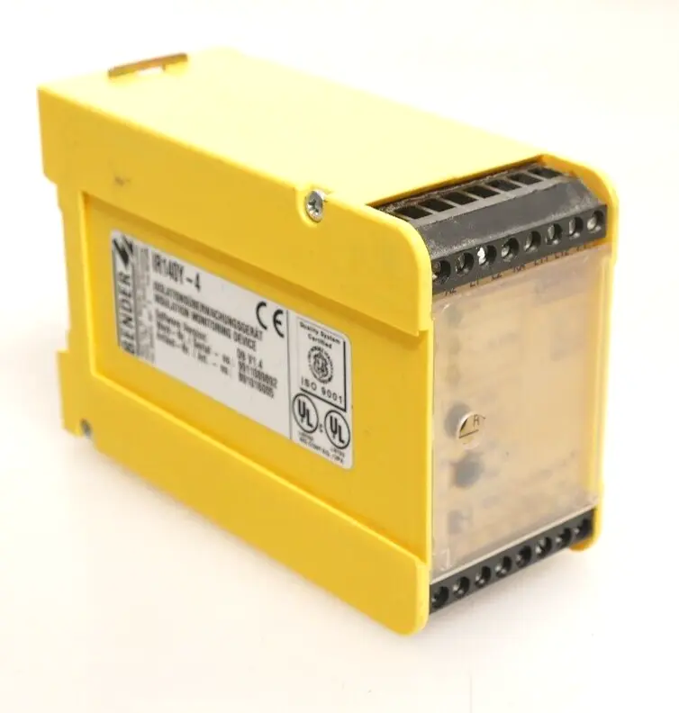 Produktfoto 1 von Bender Isolationsüberwachungsgerät IR140Y-4 | D9 V1.4 | B91016005