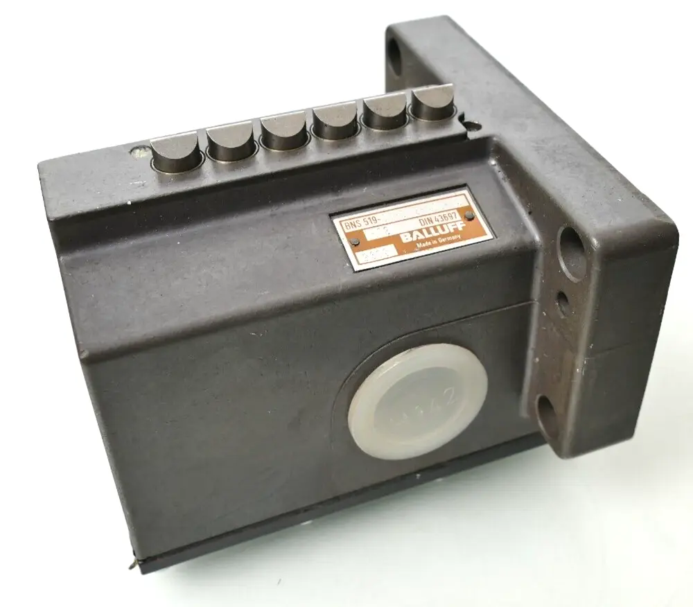 Produktfoto 1 von Balluff Positionsschalter | BNS 519-D6-D12-100-10-FE
