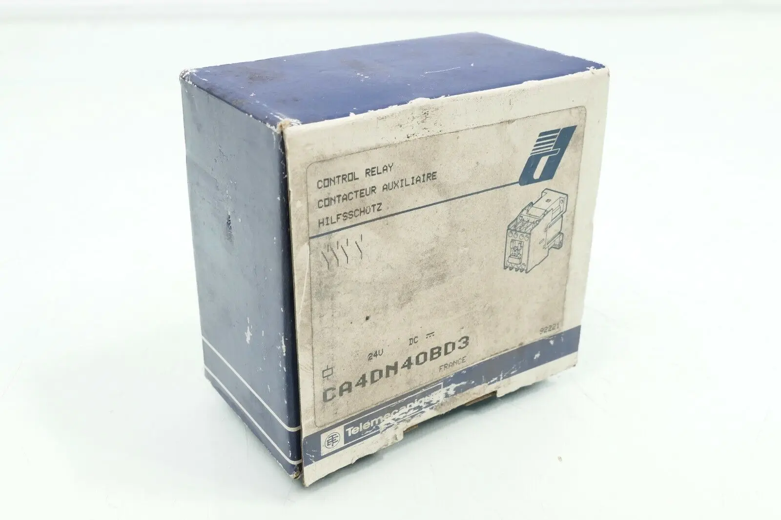 Produktfoto 1 von Telemecanique CA4-DN40-BD3 / CA4DN40BD3 Hilfsschütz