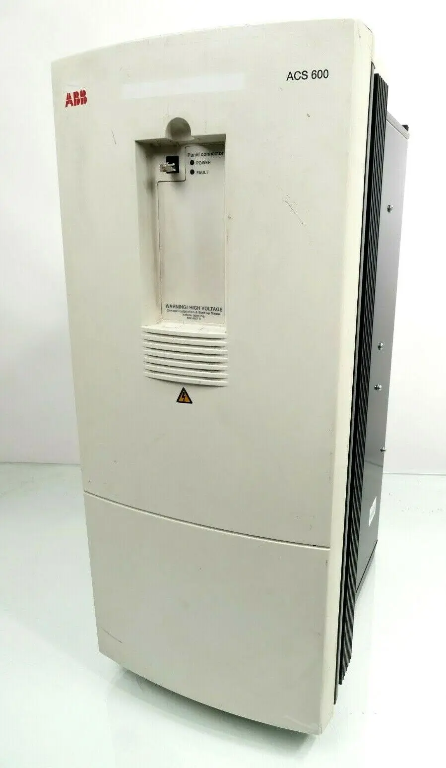 Produktfoto 1 von ABB Frequenzumrichter ACS600 | ACS60100603000C0200010